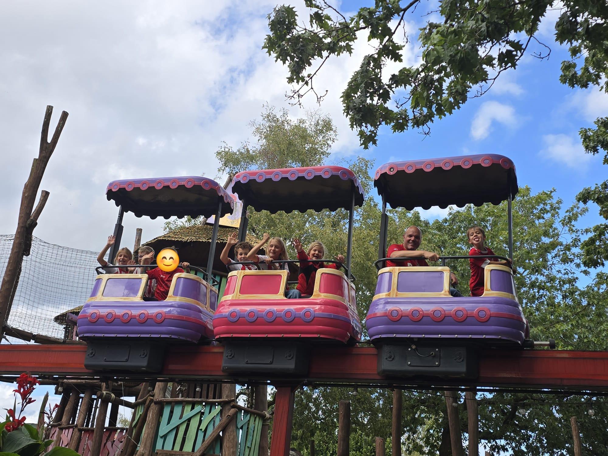 G- bis E-Jugend verbringen ereignisreichen Tag im Abenteuerpark Hellendoorn